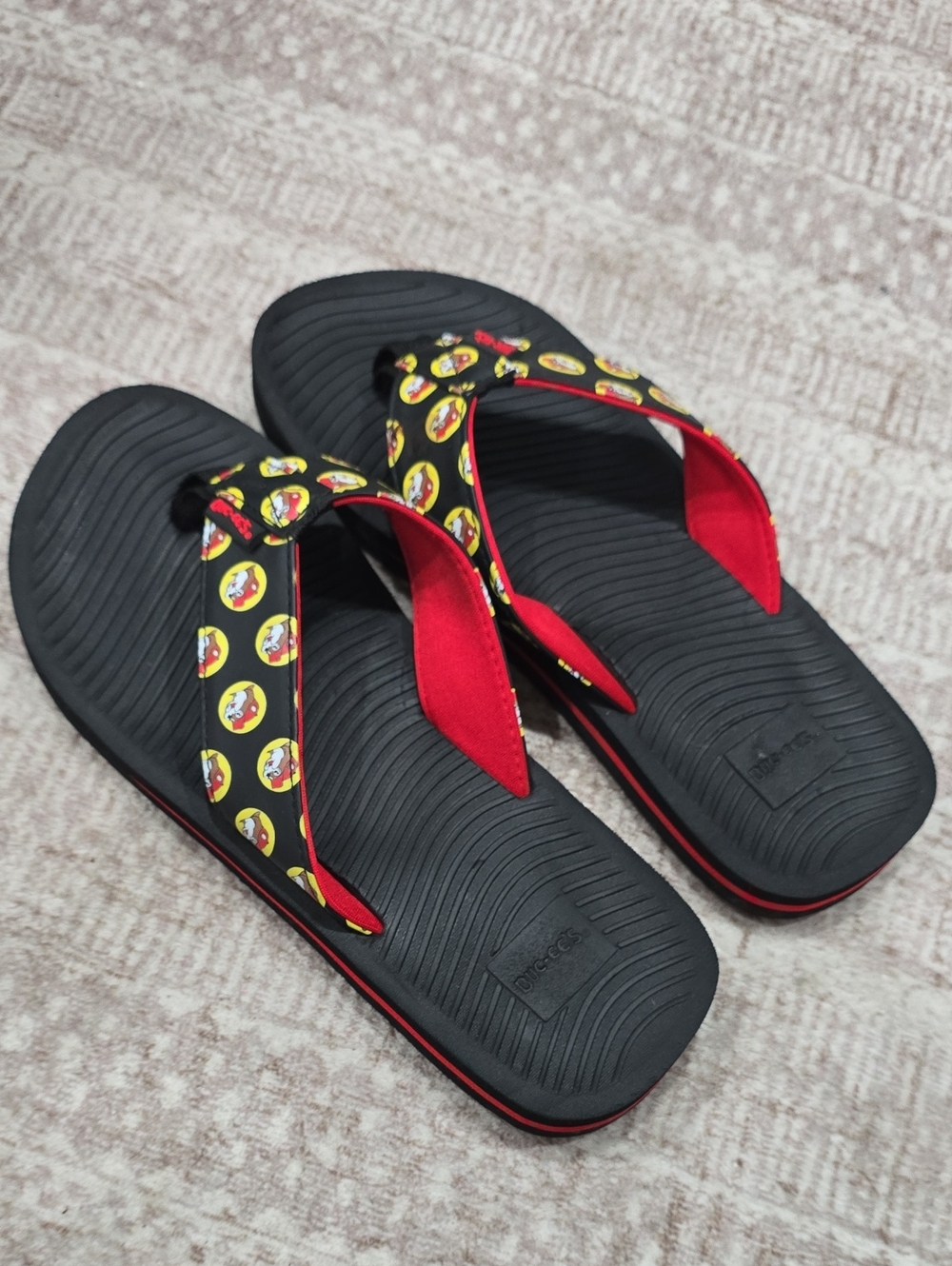 Buc-ee's Black Thong Flip Flops, Size 8 Women's